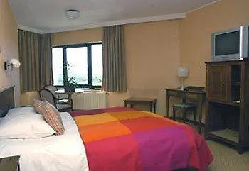 Hotel Des Vignes Restaurant Du Pressoir Remich